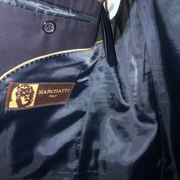 Men’s suit - Picture 2 of 2